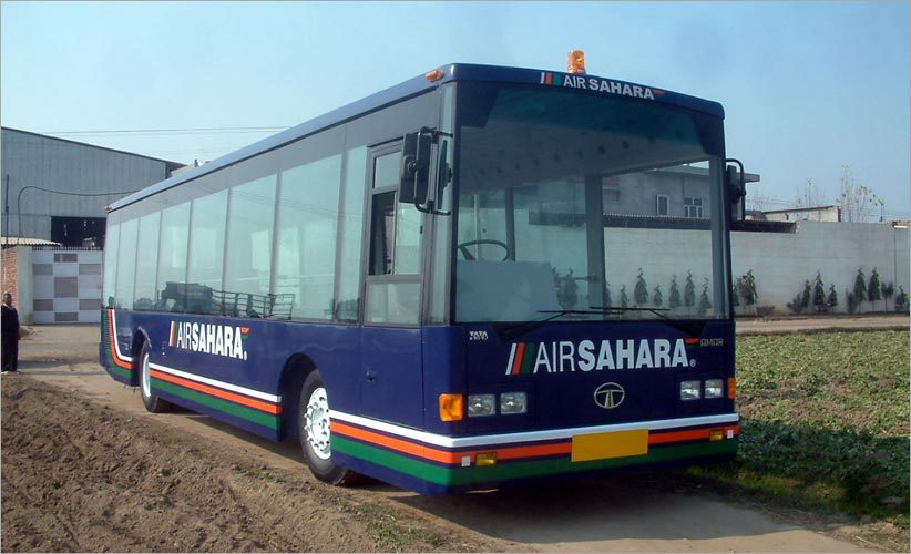 Tarmac Coach